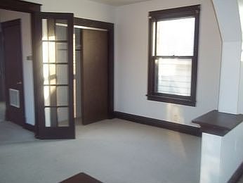 2nd image of 900 Wachtel Ave