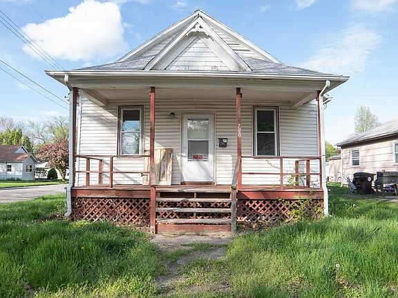 2nd image of 700 Galena Street 704 Galena St