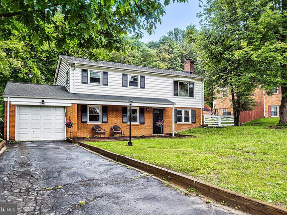 2nd image of 2285 W Longview Dr