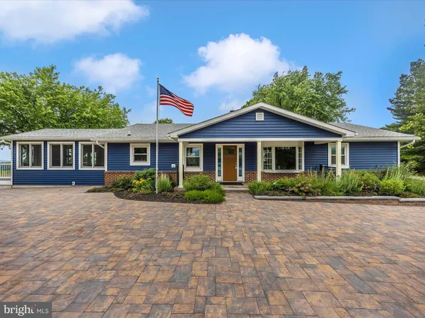 8915 Old Harmony Rd, Myersville, MD 21773