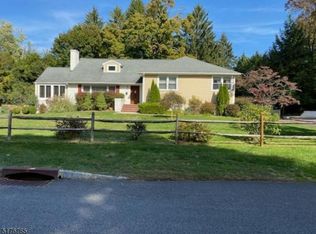 37 Canfield Rd, Morristown, NJ 07960