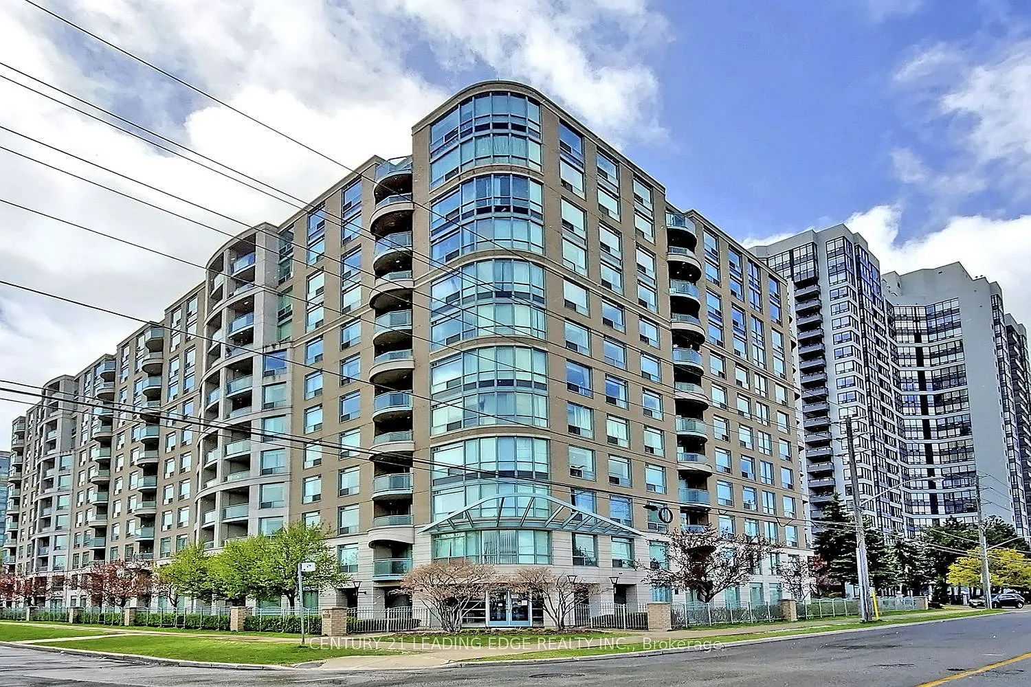 2 bed, $2,675 — Photo 1