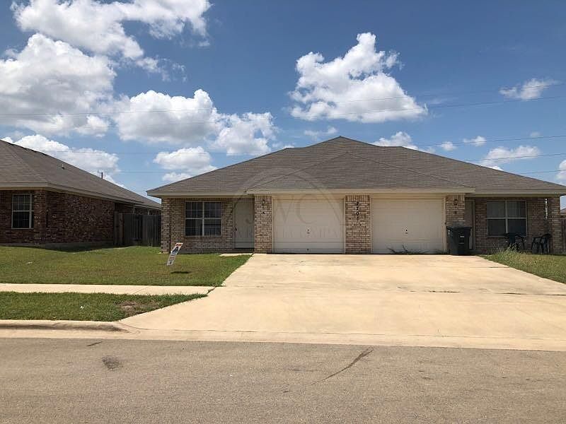 1st image of 2701 Seabiscuit Dr APT B