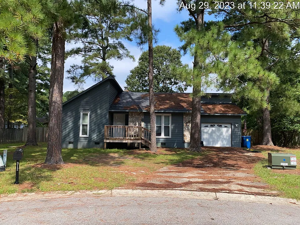912 Drew Ct