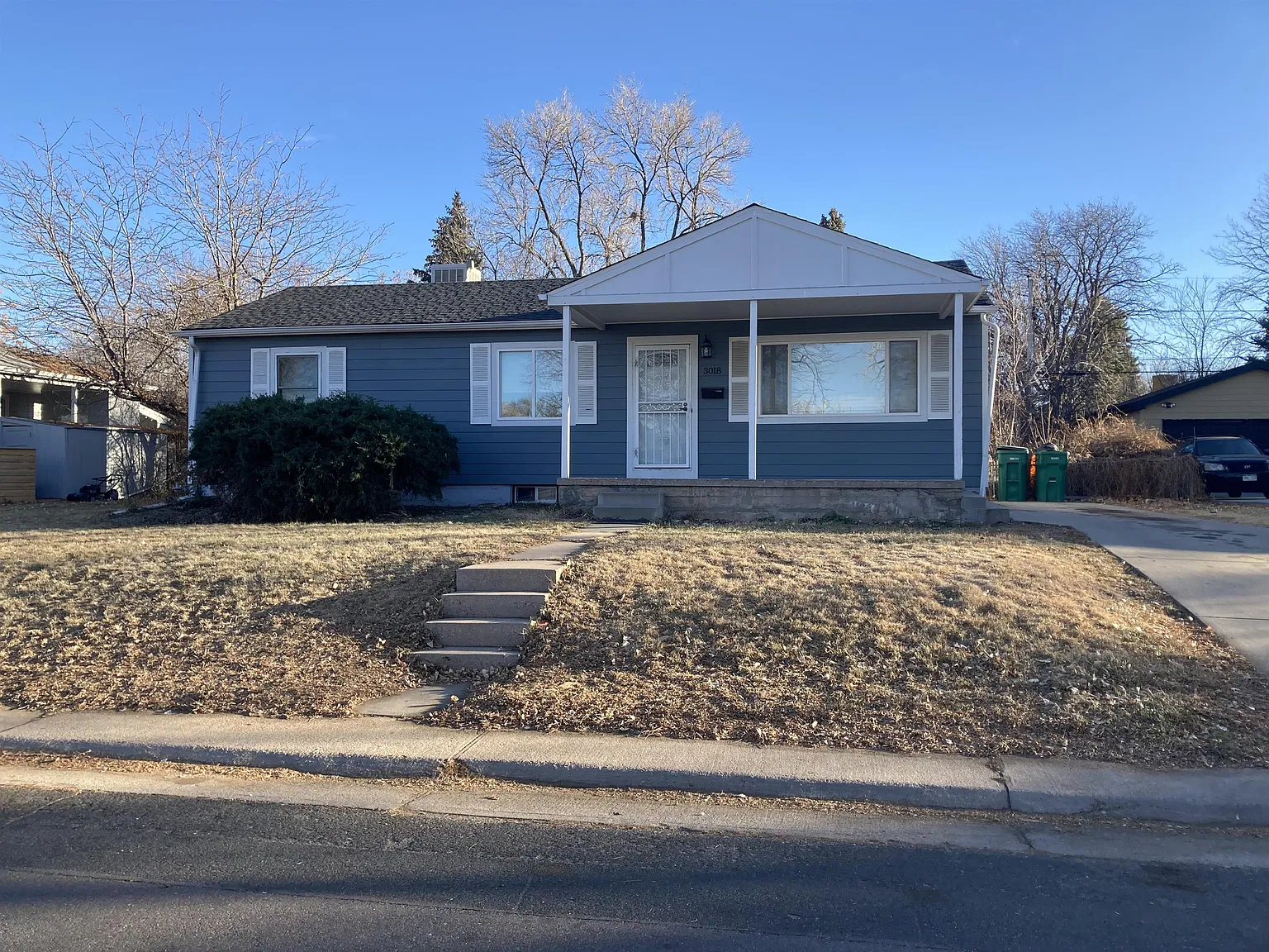 3018 S Jasmine St - - — Photo 1
