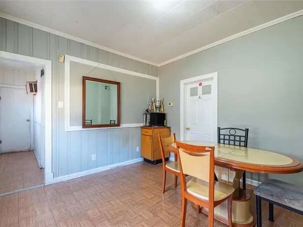 94-67 44th Avenue image 3 of 26