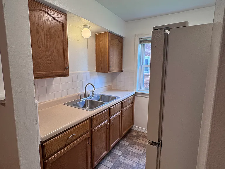 3607 Jamieson Ave #1N — Photo 12