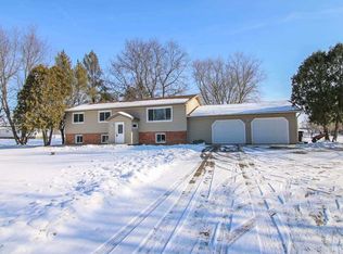 704 County Hwy N, Stoughton, WI 53589