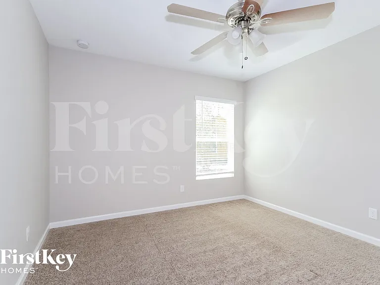1158 SW Eleuthera Ave — Photo 6