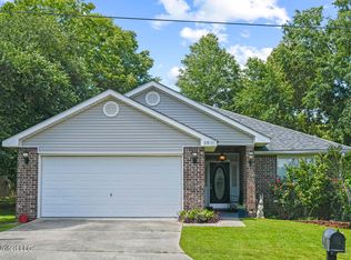 9931 Hamakua St, Diamondhead, MS 39525