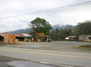 916 Pruner Rd, Riddle, OR 97469