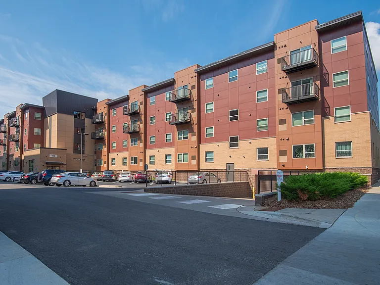 1st Avenue Flats — Photo 23