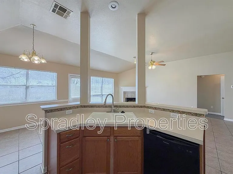217 Meadowbrook Dr — Photo 13