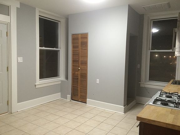 5th image of 1656 N Keeler Ave APT 2C