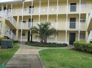 6332 La Costa Dr APT D, Boca Raton, FL 33433