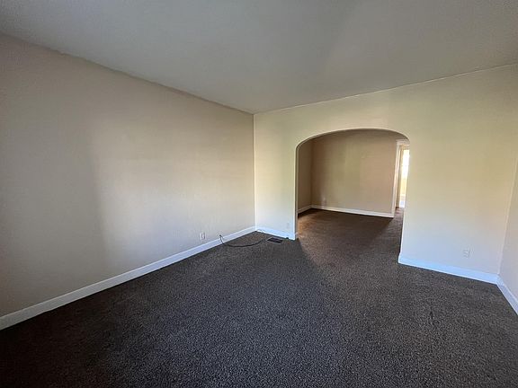 5th image of 429 10th St #1