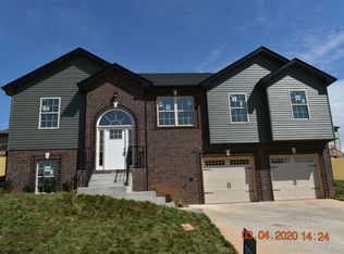 31 Kingstons Cv, Clarksville, TN 37042