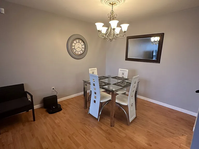 334 Queen Mary Rd #112 — Photo 15