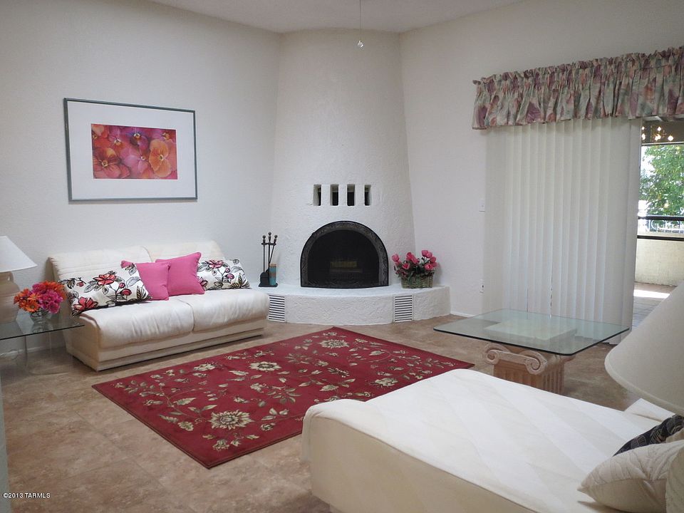 1st image of 928 W Palma De Pina NW