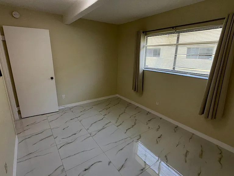 1225 S Flagler Ave #313 — Photo 28