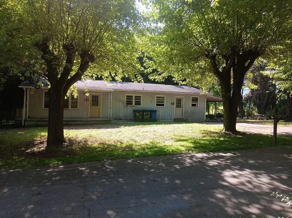 485 Tarheel Dr, Waynesville, NC 28786