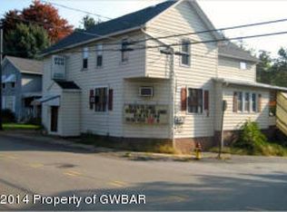 138 Center St, Hughestown, PA 18640