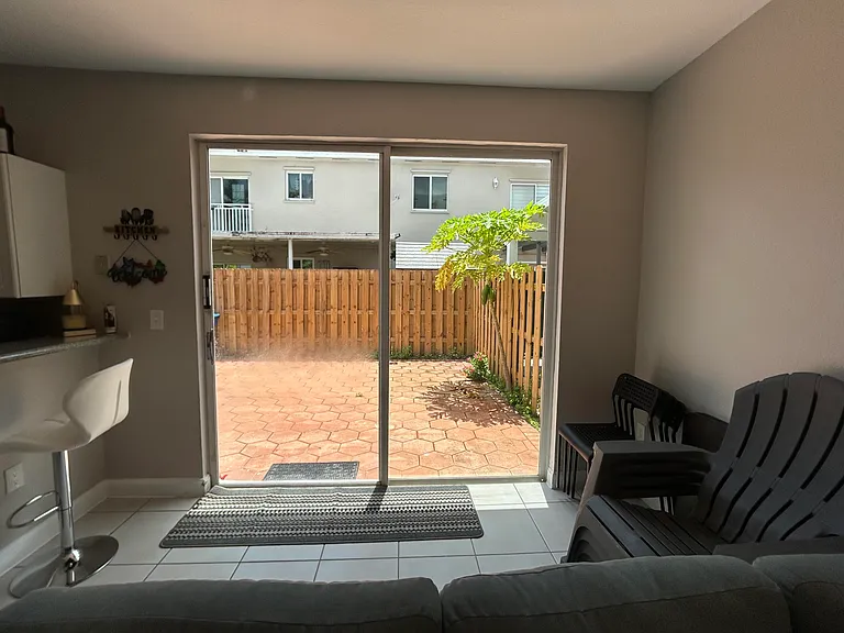 7301 NW 174th Ter #100 — Photo 4