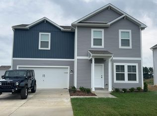 89 Preening Rd, Hedgesville, WV 25427