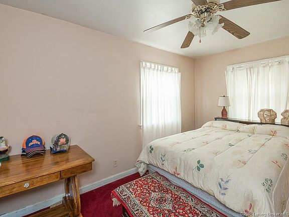 5th image of 1458 Rosewood Dr