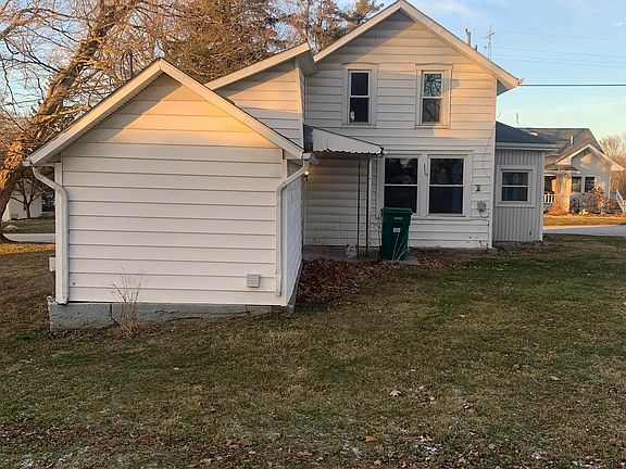 4th image of 240 N Church St