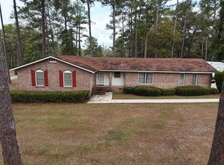 351 Grady St SE, Cairo, GA 39828