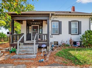412 W State St, Mascoutah, IL
