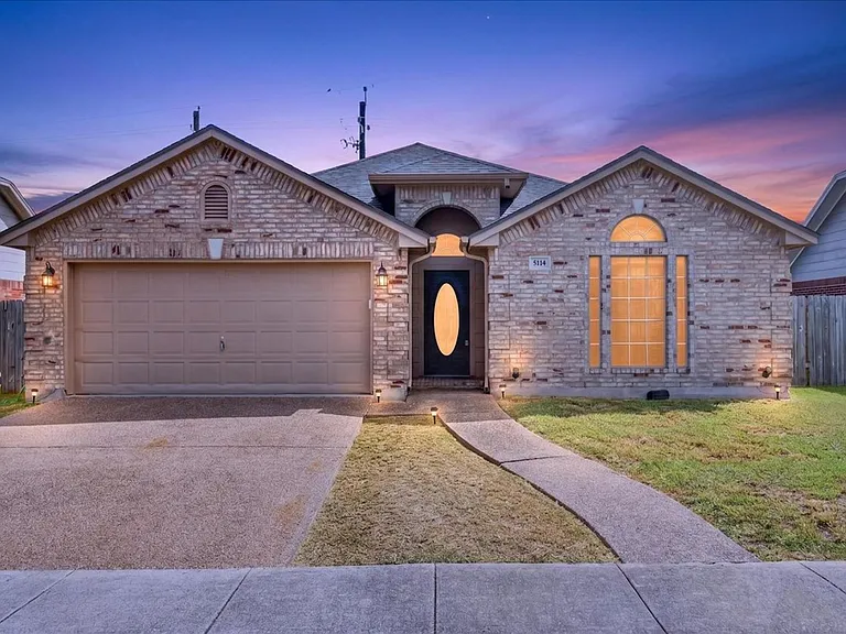 5114 Spring Brook Dr — Photo 43
