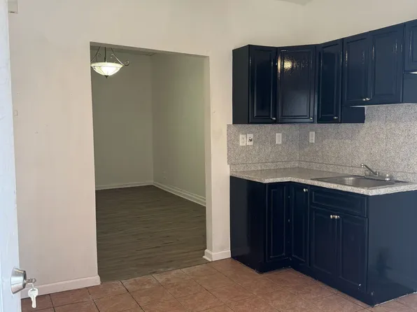 3056 Richmond St #11, Philadelphia, PA 19134