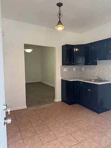 3056 Richmond St #11 Photo 1