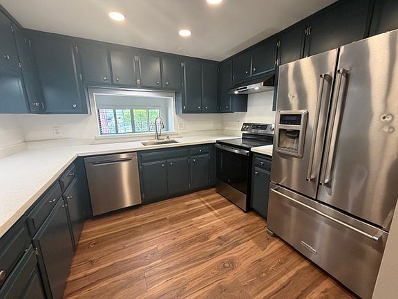 5th image of 1222 Ballena Blvd