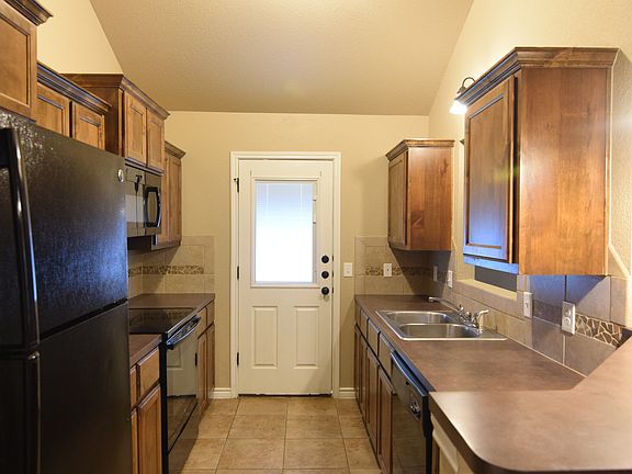5th image of 4515 Brutus Ln #A