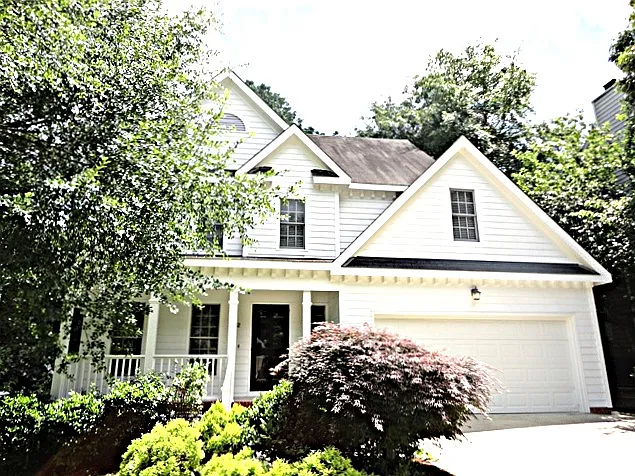 4812 Forest Highland Dr — Photo 1