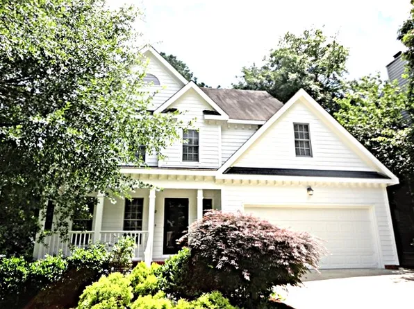 4812 Forest Highland Dr, Raleigh, NC 27604