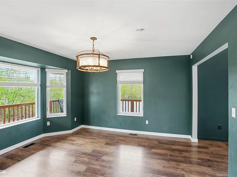 1421 N Landmark Dr — Photo 21