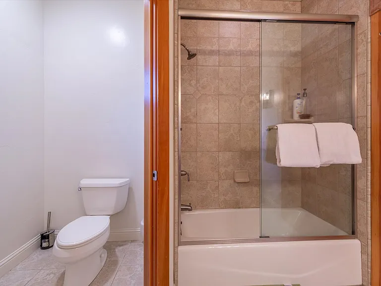 11731 Hope Ct — Photo 31