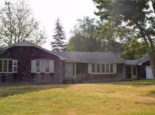 21 Overhill Rd, Warren, RI 02885