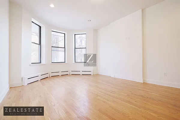 Rented by ZealEstate Group Inc | media 26