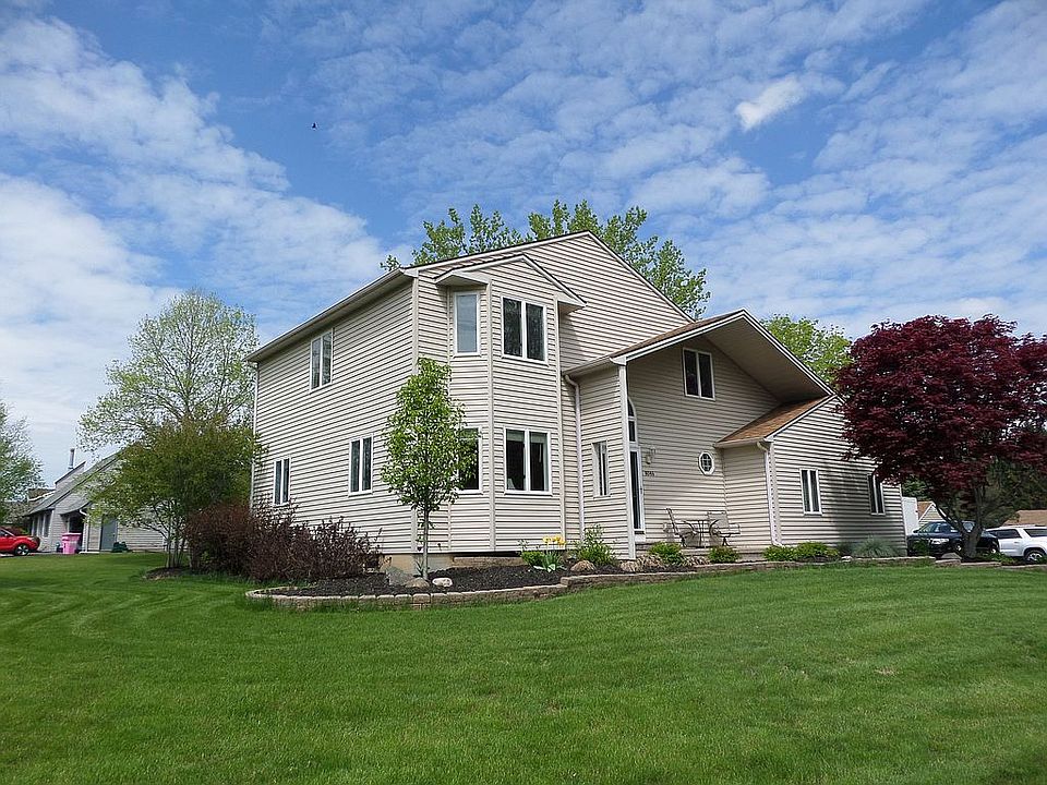 1st image of 8046 Lucille Ln