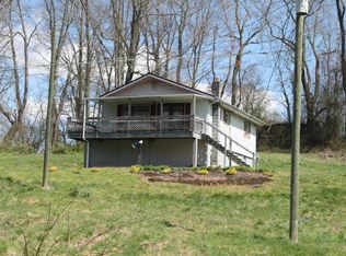 29326 Hillman Hwy, Meadowview, VA 24361