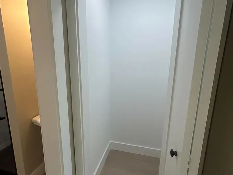 100 Dixie Ave — Photo 17