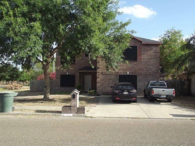 1st image of 1205 E 13th St