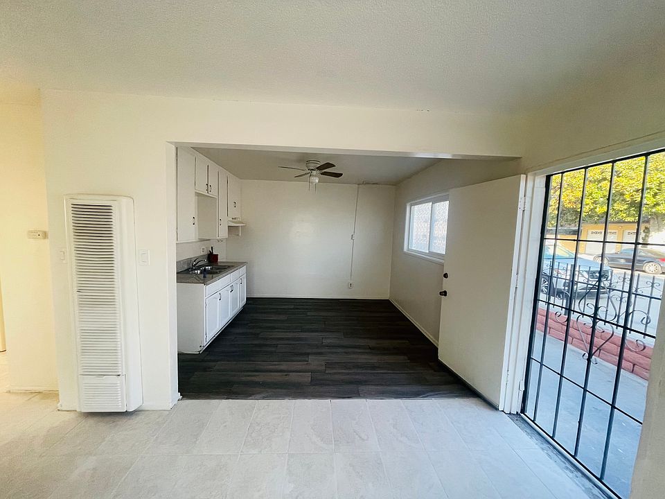 1st image of 1065 Hyatt Ave #1