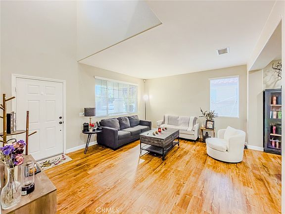 2nd image of 43759 Brandon Thomas Way