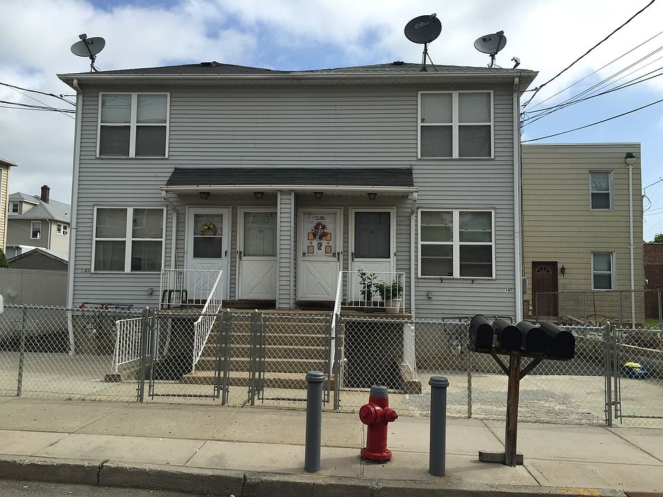 1st image of 145 Seaview Ave #1